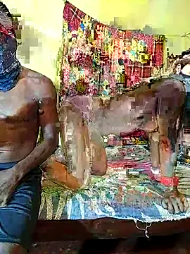 Snapshot of indiancouple09 chatting on March 5, 2025, 11:38 pm indiancouple09 online show from March 5, 2025, 11:38 pm