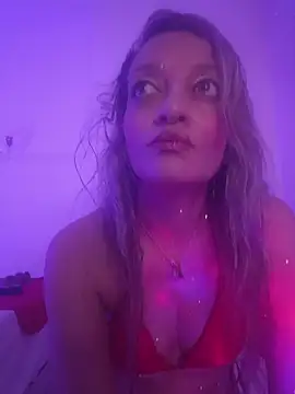 Snapshot of emma_collson chatting on March 6, 2026, 2:06 am emma collson online show from March 6, 2026, 2:06 am