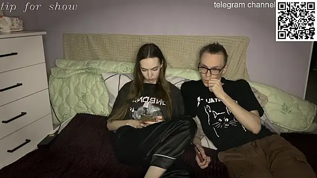 Snapshot of Alex17am chatting on January 14, 2026, 8:56 pm Alex17am online show from January 14, 2026, 8:56 pm