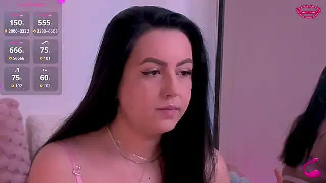 Snapshot of Ariel__Blossom chatting on July 15, 2026, 5:47 am Ariel Blossom online show from July 15, 2026, 5:47 am
