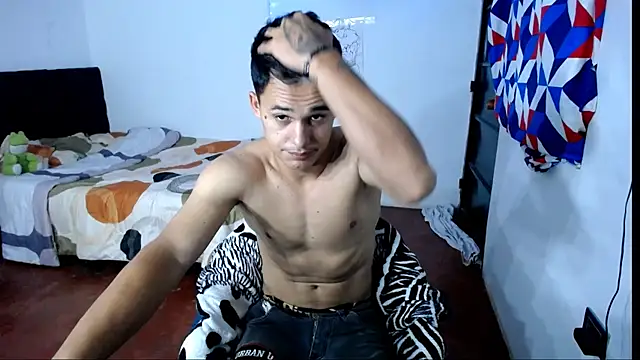 Snapshot of freddy_romas chatting on February 19, 2026, 1:52 pm freddy romas online show from February 19, 2026, 1:52 pm