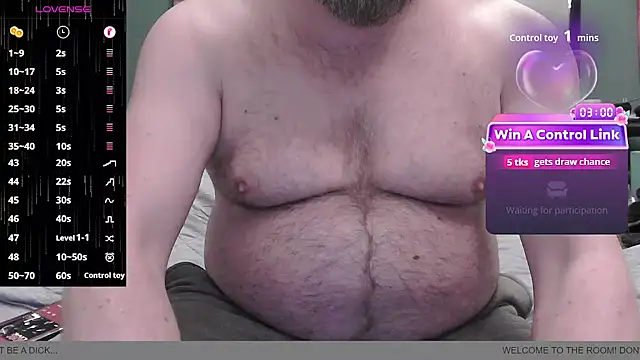Snapshot of BondBroken chatting on April 20, 2026, 9:27 pm BondBroken online show from April 20, 2026, 9:27 pm