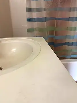 Mingtian4117 online show from December 15, 2025, 2:01 pm