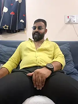 Fun Guuy online show from March 8, 2026, 3:43 am