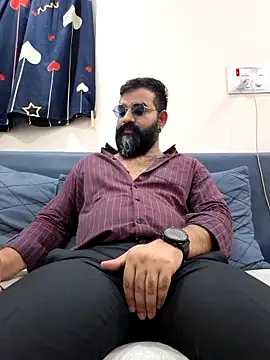 Fun Guuy online show from April 11, 2026, 2:41 am