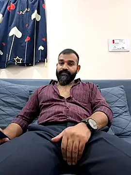 Fun Guuy online show from December 18, 2025, 1:37 pm