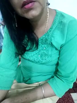 Snapshot of Saroj-Shah chatting on March 20, 2025, 9:02 pm Saroj-Shah online show from March 20, 2025, 9:02 pm
