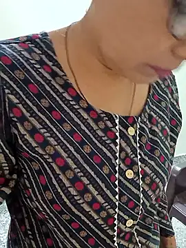 Saroj-Shah online show from May 3, 2026, 7:13 am