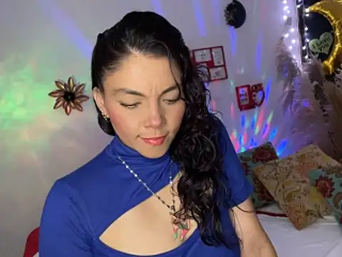 Snapshot of amii777 chatting on December 21, 2025, 6:37 am amii777 online show from December 21, 2025, 6:37 am