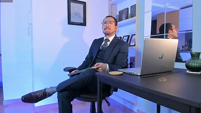 Snapshot of pablo-rincon95 chatting on July 23, 2026, 11:18 am pablo-rincon95 online show from July 23, 2026, 11:18 am