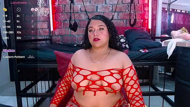 JadeSoleile online show from September 24, 2025, 2:45 pm