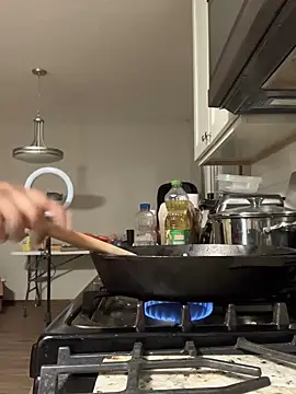 Snapshot of spicysugar74 chatting on January 21, 2025, 12:57 am spicysugar74 online show from January 21, 2025, 12:57 am