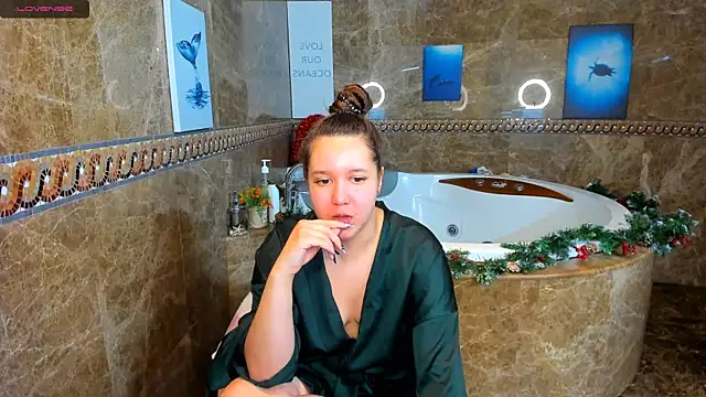 Mira Karter online show from January 12, 2025, 4:52 am