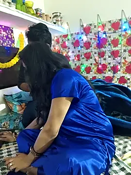 PeaCoooock online show from January 12, 2026, 5:09 pm