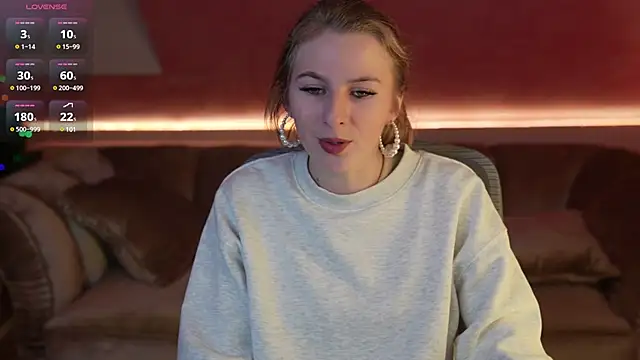 Snapshot of Inessa_Song chatting on January 7, 2025, 11:35 pm Inessa Song online show from January 7, 2025, 11:35 pm