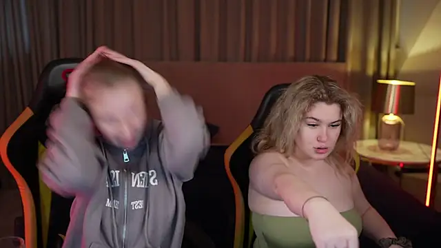 Snapshot of Inessa_Song chatting on March 1, 2025, 12:45 pm Inessa Song online show from March 1, 2025, 12:45 pm