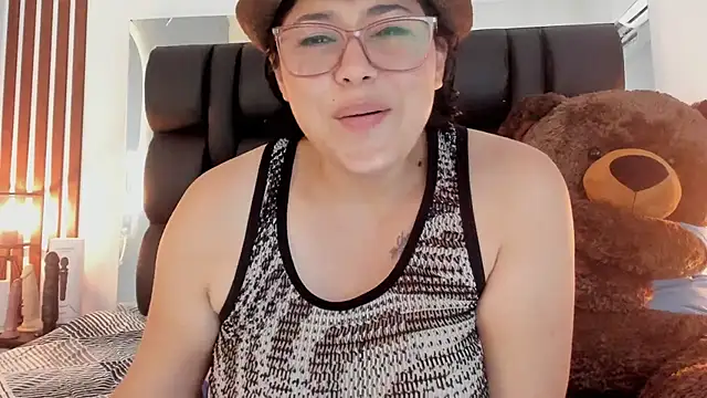 Snapshot of meikochoe chatting on March 19, 2025, 2:05 am meikochoe online show from March 19, 2025, 2:05 am