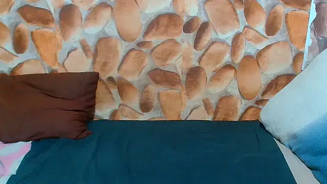 AfricanBigAssxx98 online show from February 10, 2026, 9:36 pm