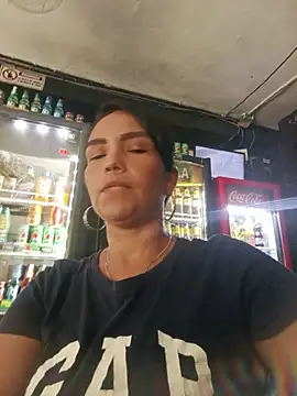 mariana mauricio hot online show from May 24, 2026, 10:20 pm
