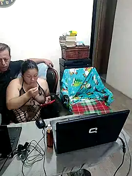 Snapshot of ZuriandAlex chatting on March 14, 2025, 1:48 am ZuriandAlex online show from March 14, 2025, 1:48 am