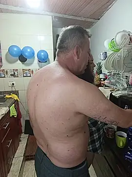 Snapshot of ZuriandAlex chatting on November 10, 2025, 12:37 am ZuriandAlex online show from November 10, 2025, 12:37 am