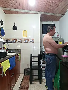 Snapshot of ZuriandAlex chatting on February 28, 2026, 12:32 am ZuriandAlex online show from February 28, 2026, 12:32 am