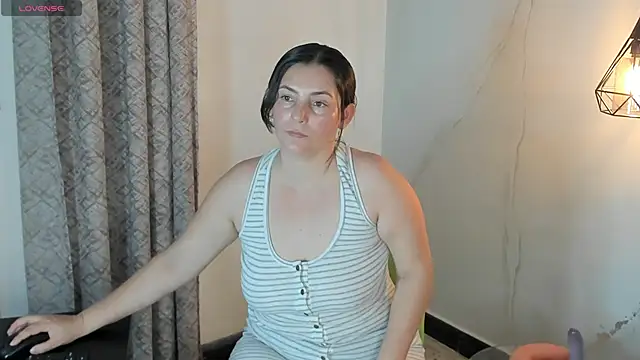 Snapshot of angelswets chatting on February 20, 2025, 1:51 pm angelswets online show from February 20, 2025, 1:51 pm