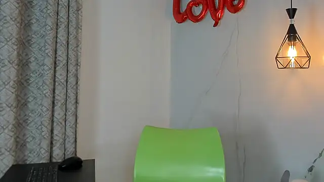 Snapshot of angelswets chatting on February 18, 2025, 5:20 pm angelswets online show from February 18, 2025, 5:20 pm
