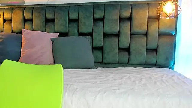 Snapshot of angelswets chatting on October 22, 2025, 2:38 pm angelswets online show from October 22, 2025, 2:38 pm