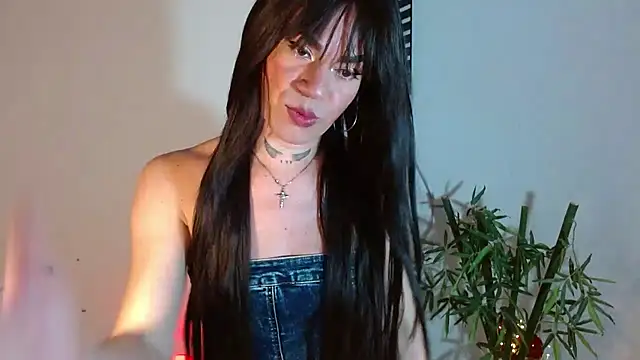 KamilaParrisx online show from March 18, 2026, 2:37 am