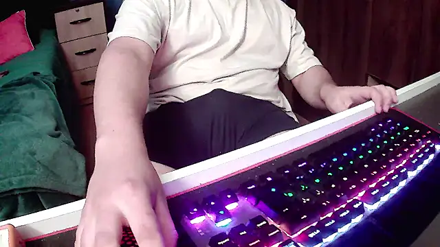 Snapshot of pisceslost chatting on October 5, 2025, 1:18 am pisceslost online show from October 5, 2025, 1:18 am