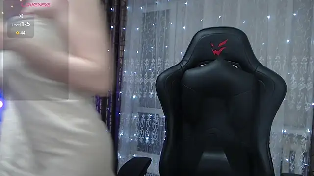 Snapshot of JessieOMays chatting on February 13, 2026, 8:31 pm JessieOMays online show from February 13, 2026, 8:31 pm