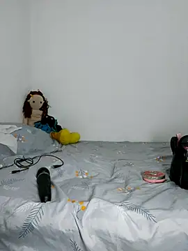 Snapshot of azulzulix chatting on March 25, 2026, 1:28 am azulzulix online show from March 25, 2026, 1:28 am