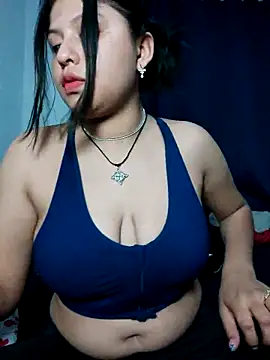 Snapshot of azulzulix chatting on March 6, 2026, 1:11 am azulzulix online show from March 6, 2026, 1:11 am