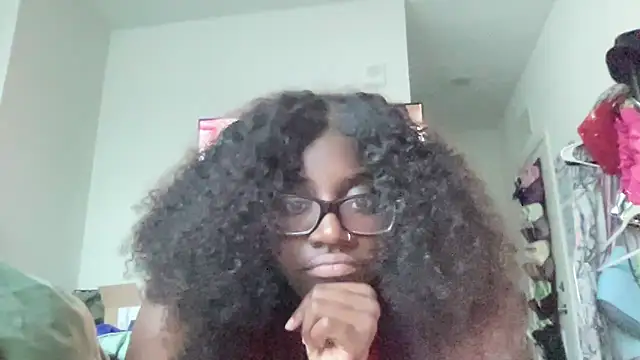 AveryJ99 online show from March 18, 2025, 10:26 pm