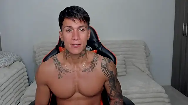 Snapshot of pettergrey1 chatting on January 7, 2026, 9:20 pm pettergrey1 online show from January 7, 2026, 9:20 pm