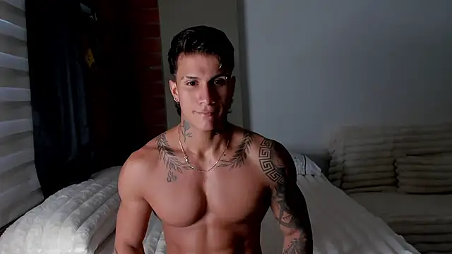 Snapshot of pettergrey1 chatting on November 16, 2025, 10:24 pm pettergrey1 online show from November 16, 2025, 10:24 pm