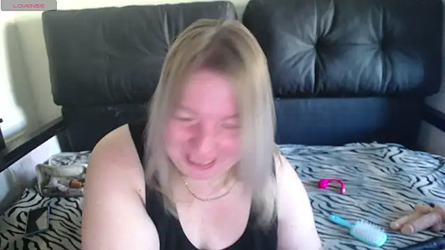 Snapshot of MARGARET_gem chatting on July 6, 2026, 5:14 am MARGARET gem online show from July 6, 2026, 5:14 am
