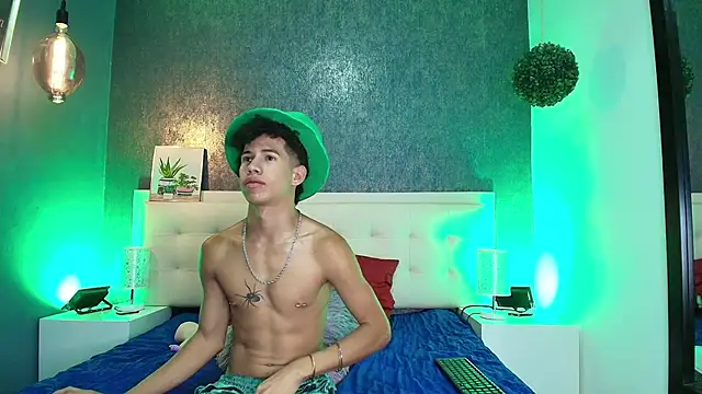 Erick Zhimerman online show from March 18, 2025, 6:39 am