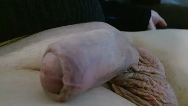 Snapshot of Heracles00 chatting on February 23, 2026, 9:37 pm Heracles00 online show from February 23, 2026, 9:37 pm