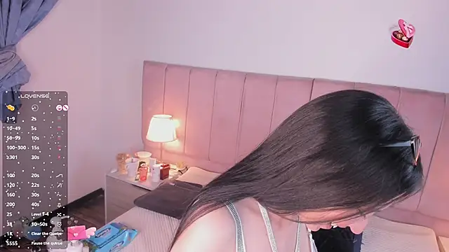 Snapshot of x_milu chatting on September 26, 2025, 4:03 pm x milu online show from September 26, 2025, 4:03 pm