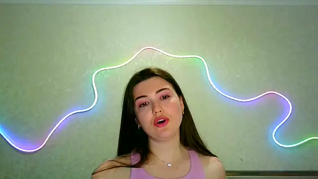 Snapshot of SeductiveTati chatting on June 14, 2026, 10:22 pm SeductiveTati online show from June 14, 2026, 10:22 pm