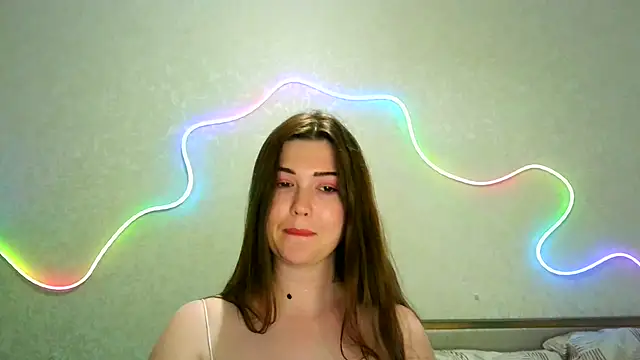 Snapshot of SeductiveTati chatting on June 7, 2026, 9:20 pm SeductiveTati online show from June 7, 2026, 9:20 pm