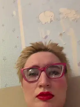 Charlotteeroseee online show from February 9, 2025, 1:35 pm