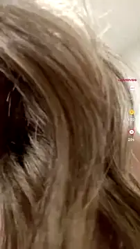 Loly Horny online show from June 28, 2026, 5:14 am