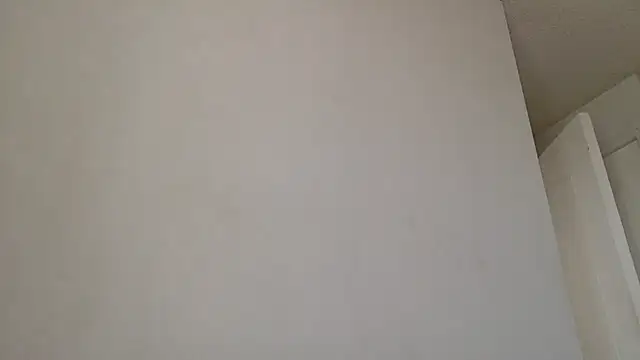 Snapshot of bmbncit0 chatting on February 20, 2026, 8:33 pm bmbncit0 online show from February 20, 2026, 8:33 pm