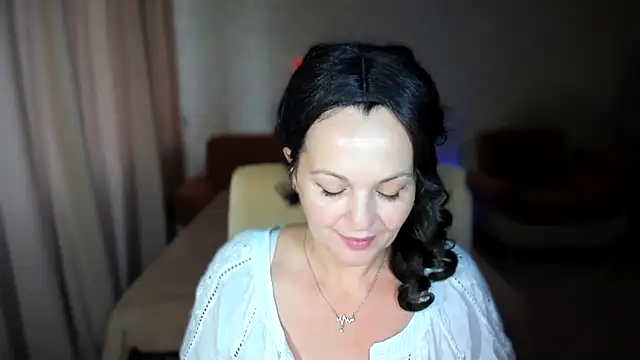 Snapshot of WitchBlueRose chatting on September 23, 2025, 4:19 am WitchBlueRose online show from September 23, 2025, 4:19 am