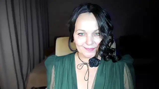 WitchBlueRose online show from October 21, 2025, 5:12 pm