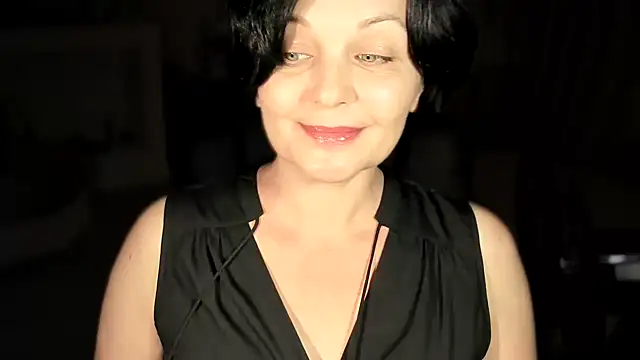 Snapshot of WitchBlueRose chatting on July 17, 2026, 5:21 pm WitchBlueRose online show from July 17, 2026, 5:21 pm