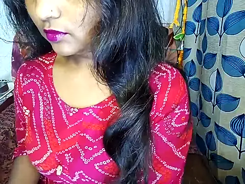 Snapshot of Muktha chatting on February 11, 2025, 6:22 pm Muktha online show from February 11, 2025, 6:22 pm